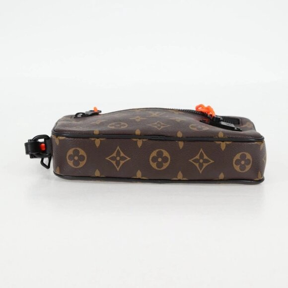 LOUIS VUITTON Monogram Solar Powered Ray Pochette Volga Bag M44482 Auth 131810M - Picture 6 of 16